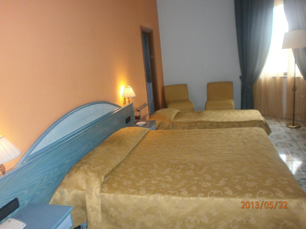 Hotel L' Anicre 瓦卡图洛 客房 照片